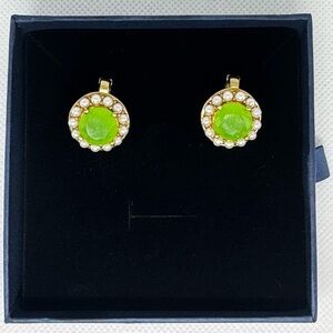 Vintage Elegant Green and Gold Pearl Earrings